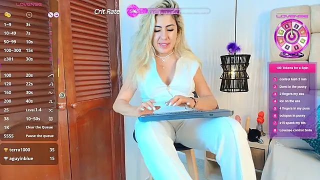 AdharaSmithh webcam