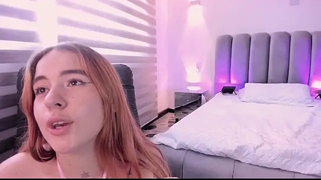 AlliceLover webcam