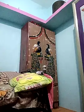 tamil_Vanthana webcam