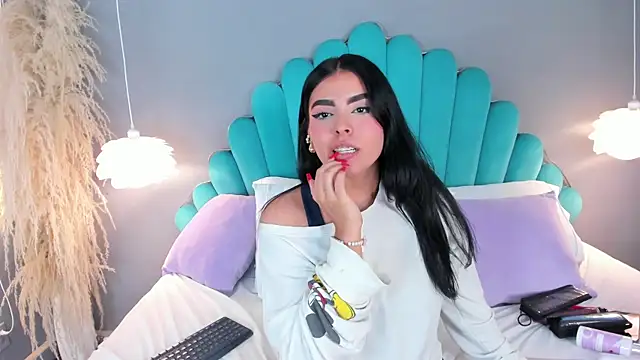 LovelyEyesx webcam
