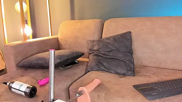 Melanyy_Ruiiz webcam