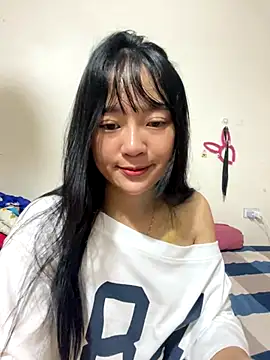 tlomay681 webcam