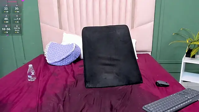 Veronika_Estrada webcam
