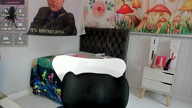 lovelyazucena - LovelyAzucena's free webcam - UK Sex Cams