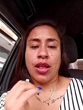kamila_lovee webcam
