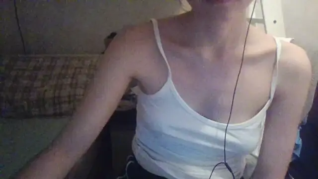 analitayoung - Analitayoung's free webcam - UK Sex Cams