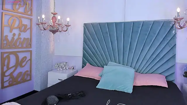 aitana_hilton_ - Aitana_Hilton_'s free webcam - UK Sex Cams