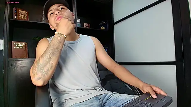nathan_specter webcam