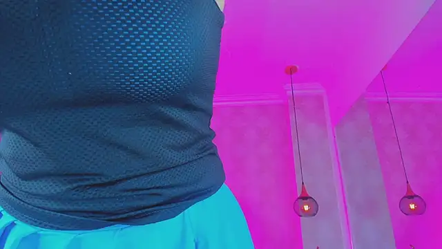 Shantall__ webcam