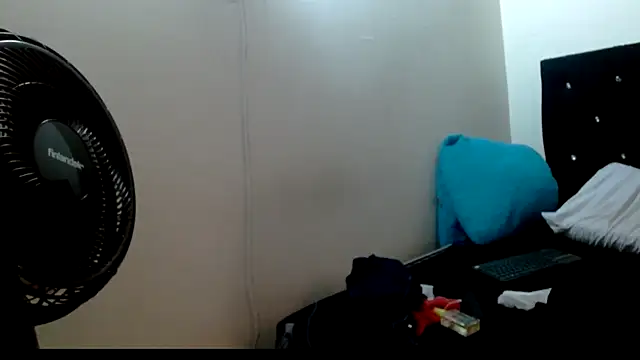 Kymberlyandlucas2 webcam