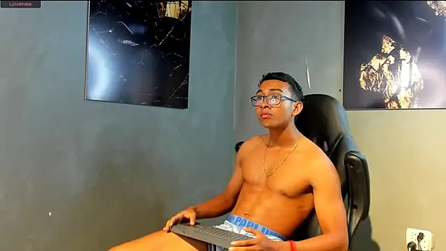 silas_brown webcam