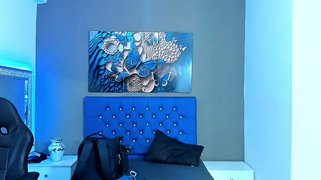 CrisAndErick webcam