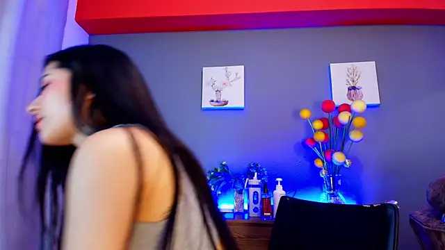 adara_johnson__ webcam