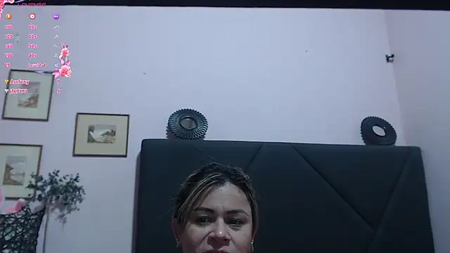 pamela_echeverria webcam