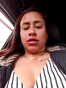 kamila_lovee webcam