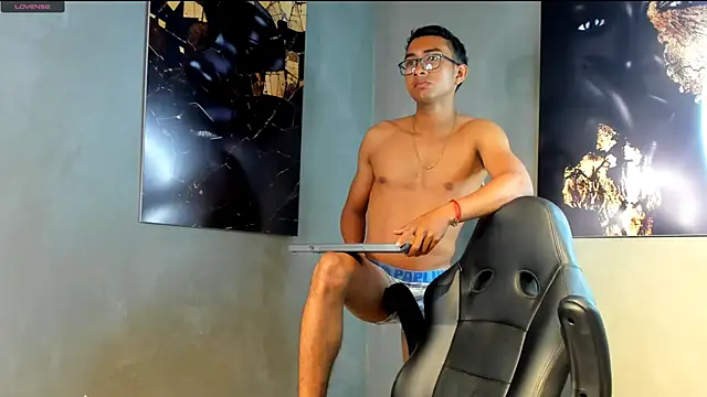 silas_brown webcam