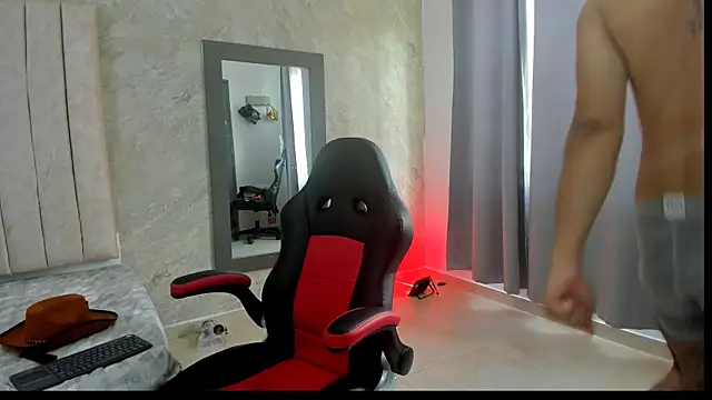 mikey_banji webcam