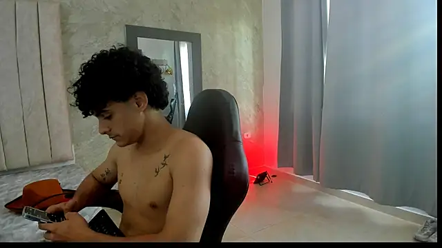mikey_banji webcam