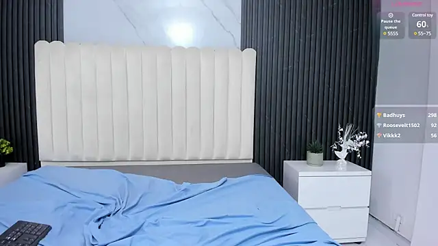Tiana-Moon webcam