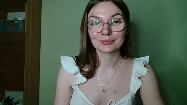 LooveELLYx webcam