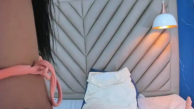 adult chat now Ibbie Drastic