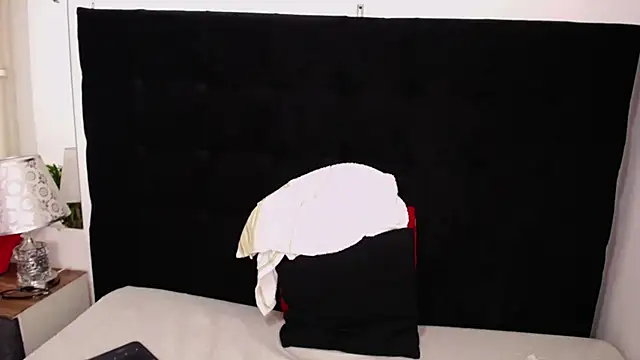 vauroracooper webcam