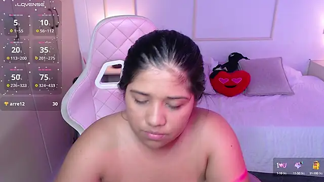 NaughtyNovaa_ webcam