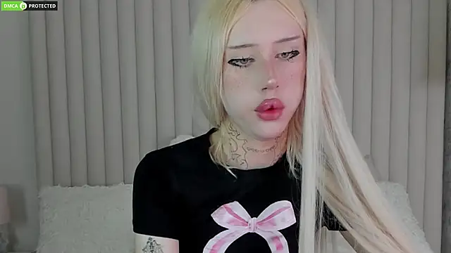 Joy_Barker webcam