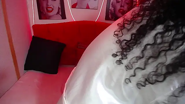 Tiana_Ebony18 webcam