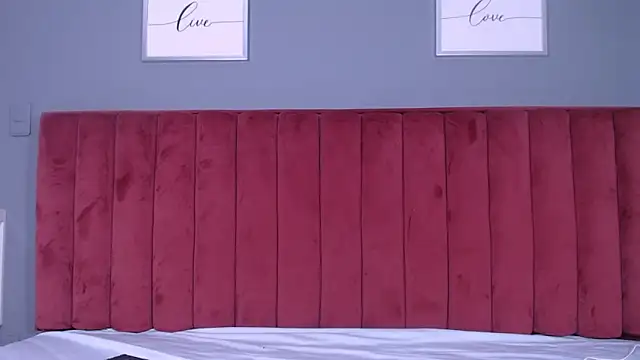 KinkyCutie1 webcam
