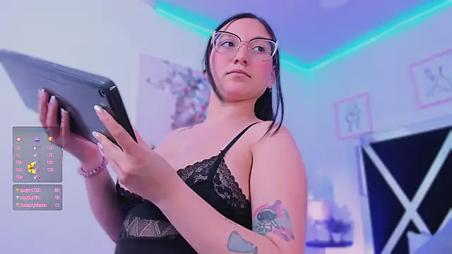 lucy_neil webcam