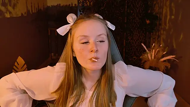 VivienLeeigh webcam