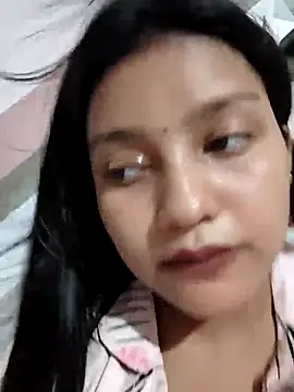 Dipali143143 webcam