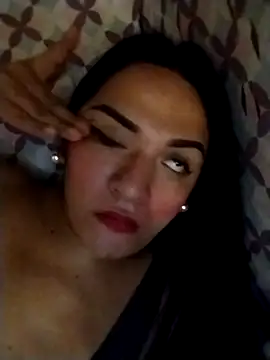 Yourbabyshane webcam