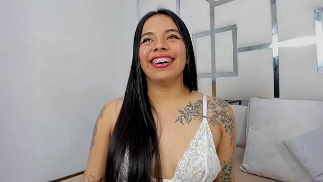 ZoeWan69 webcam