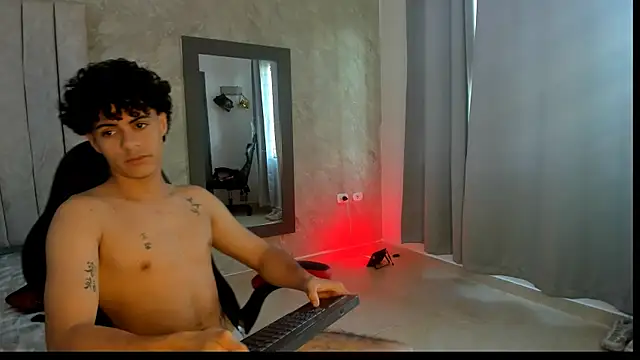 mikey_banji webcam