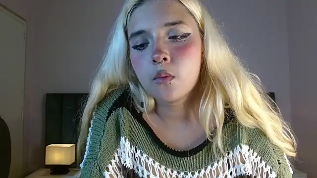 april_bunnyy webcam