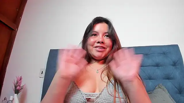 LucyPetit webcam