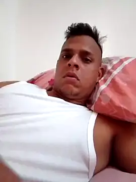 Zeushorny10 webcam