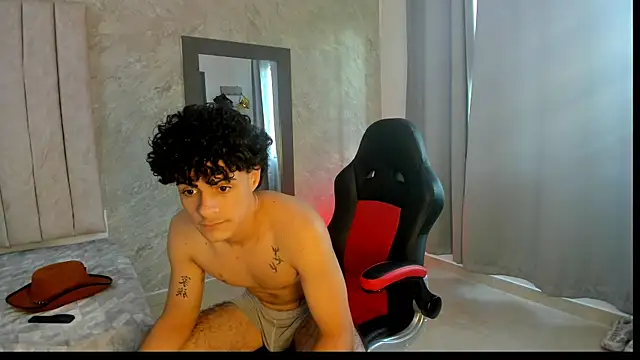 mikey_banji webcam