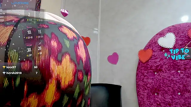 Litzy_Curly webcam