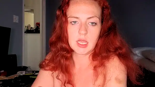 ENGLISHEMILY_69 webcam