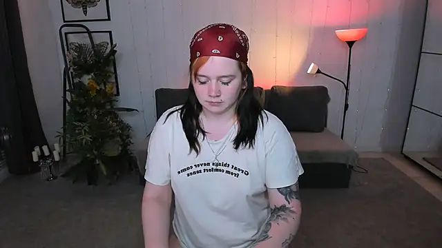 lunaalli - Lunaalli's free webcam