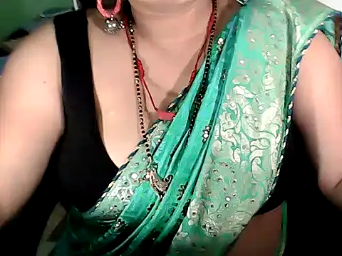 NISHA_JAAN01 webcam