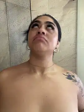 Charlotte_cutee18 webcam