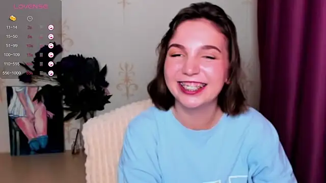 KindHazelHere_ webcam