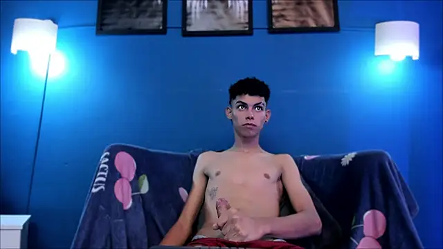 Room_69x webcam
