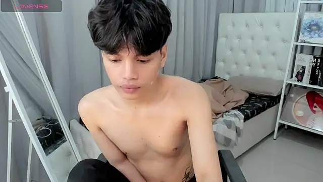 hotfreshdior webcam