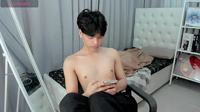 hotfreshdior webcam