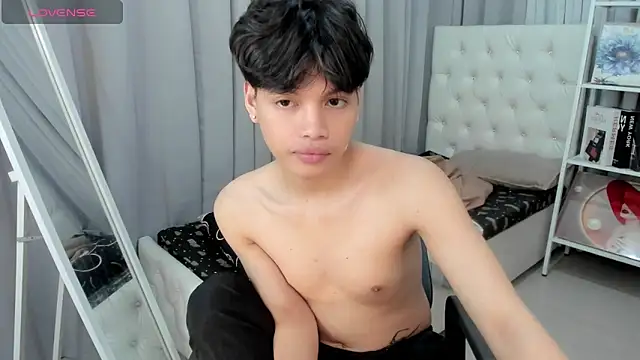 hotfreshdior - Hotfreshdior's free webcam